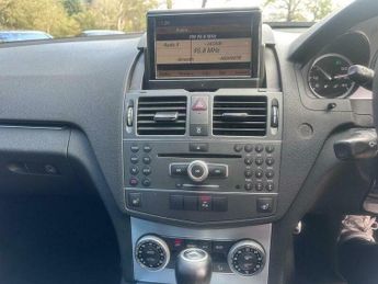 Mercedes-Benz C Class 6.3 C63 V8 AMG G-Tronic Euro 5 4dr