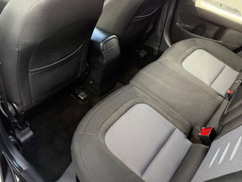 Kia Ceed 1.6 CRDi 2 Auto Euro 5 5dr 126BHP