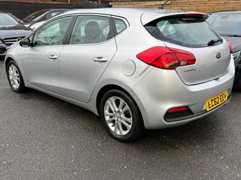 Kia Ceed CRDI 2