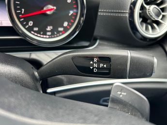 Mercedes E Class E 300 AMG LINE PREMIUM