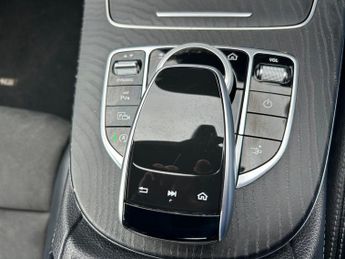 Mercedes E Class E 300 AMG LINE PREMIUM