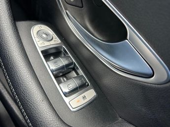 Mercedes E Class E 300 AMG LINE PREMIUM