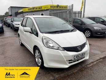 Honda Jazz I-VTEC ES PLUS