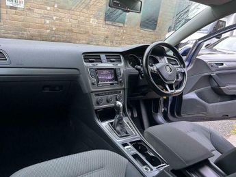 Volkswagen Golf 1.6 TDI BlueMotion Tech SE DSG Euro 5 (s/s) 5dr