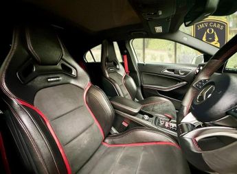 Mercedes A Class AMG A 45 4MATIC PREMIUM