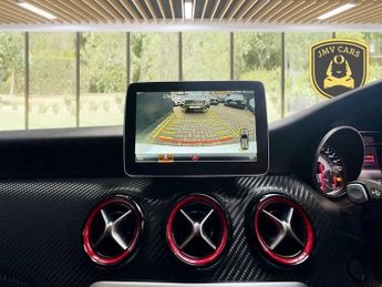 Mercedes A Class AMG A 45 4MATIC PREMIUM