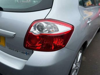 Toyota Auris 1.8 VVT-h T Spirit CVT Euro 5 (s/s) 5dr