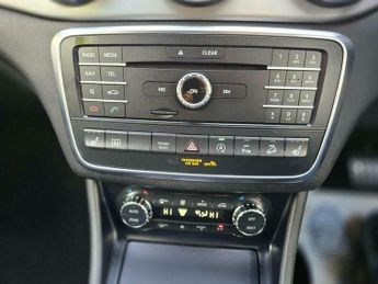 Mercedes-Benz C Class 2.0 GLA250 AMG Line (Executive) 7G-DCT 4MATIC Euro 6 (s/s) 5dr