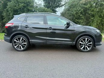 Nissan Qashqai 1.2 DIG-T Tekna XTRON 2WD Euro 6 (s/s) 5dr