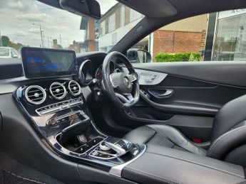 Mercedes-Benz C Class 2.0 C300 AMG Line (Premium Plus) G-Tronic+ Euro 6 (s/s) 2dr