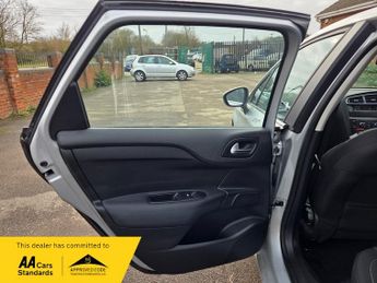 Citroen C4 1.6 e-HDi Airdream VTR+ Hatchback 5dr Diesel EGS6 Euro 5 (s/s) (