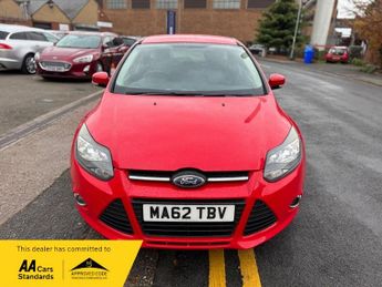 Ford Focus 1.6 Zetec Powershift Euro 5 5dr