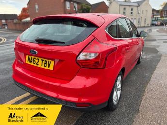 Ford Focus 1.6 Zetec Powershift Euro 5 5dr