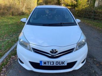 Toyota Yaris VVT-I TR !! ULEZ COMPLIANT - FULL TOYOTA SERVICE HISTORY - 35 PO