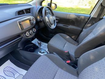 Toyota Yaris VVT-I TR !! ULEZ COMPLIANT - FULL TOYOTA SERVICE HISTORY - 35 PO