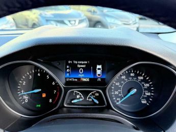 Ford Focus 1.0T EcoBoost Titanium X Auto Euro 6 (s/s) 5dr