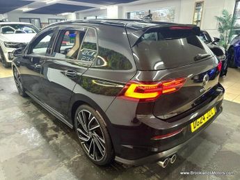 Volkswagen Golf GTD TDI DSG [1X SERVICE, SAT NAV & 19in ADELAIDE ALLOY WHEELS]
