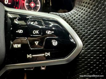 Volkswagen Golf GTD TDI DSG [1X SERVICE, SAT NAV & 19in ADELAIDE ALLOY WHEELS]