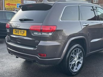 Jeep Grand Cherokee 3.0 V6 MultiJetII Overland SUV 5dr Diesel Auto 4WD Euro 6 (s/s) 