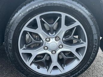 Jeep Grand Cherokee 3.0 V6 MultiJetII Overland SUV 5dr Diesel Auto 4WD Euro 6 (s/s) 