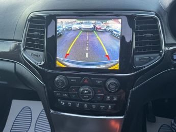 Jeep Grand Cherokee 3.0 V6 MultiJetII Overland SUV 5dr Diesel Auto 4WD Euro 6 (s/s) 