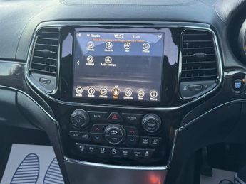 Jeep Grand Cherokee 3.0 V6 MultiJetII Overland SUV 5dr Diesel Auto 4WD Euro 6 (s/s) 