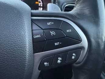 Jeep Grand Cherokee 3.0 V6 MultiJetII Overland SUV 5dr Diesel Auto 4WD Euro 6 (s/s) 