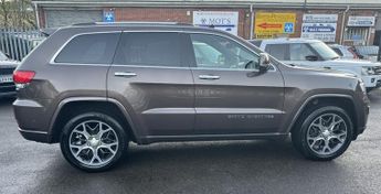 Jeep Grand Cherokee 3.0 V6 MultiJetII Overland SUV 5dr Diesel Auto 4WD Euro 6 (s/s) 