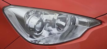 Toyota Yaris AQUA 1.5 VVT-h T Spirit CVT Euro 5 5dr