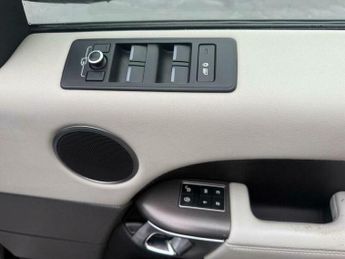 Land Rover Range Rover Sport 3.0 SD V6 HSE Dynamic Auto 4WD Euro 6 (s/s) 5dr