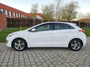 Hyundai I30 1.6 CRDi Blue Drive SE Nav DCT Euro 6 (s/s) 5dr