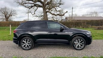 Volkswagen Touareg 3.0 TDI V6 R-Line SUV 5dr Diesel Tiptronic 4Motion Euro 6 (s/s) 