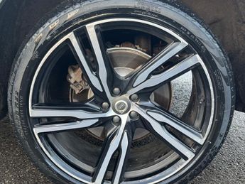 Volvo XC90 2.0h T8 Twin Engine 10.4kWh R-Design Pro SUV 5dr Petrol Plug-in 