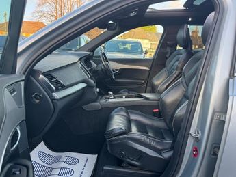 Volvo XC90 2.0h T8 Twin Engine 10.4kWh R-Design Pro SUV 5dr Petrol Plug-in 