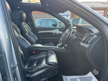 Volvo XC90 2.0h T8 Twin Engine 10.4kWh R-Design Pro SUV 5dr Petrol Plug-in 