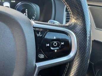 Volvo XC90 2.0h T8 Twin Engine 10.4kWh R-Design Pro SUV 5dr Petrol Plug-in 