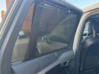 Volvo XC90 2.0h T8 Twin Engine 10.4kWh R-Design Pro SUV 5dr Petrol Plug-in 