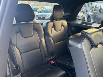 Volvo XC90 2.0h T8 Twin Engine 10.4kWh R-Design Pro SUV 5dr Petrol Plug-in 