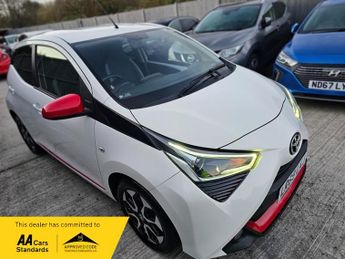 Toyota AYGO 1.0 VVT-i x-trend Funroof 5dr Petrol x-shift Euro 6 (71 ps)