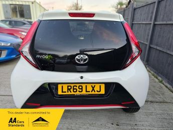 Toyota AYGO 1.0 VVT-i x-trend Funroof 5dr Petrol x-shift Euro 6 (71 ps)