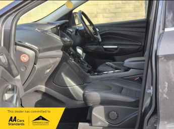 Ford Kuga TITANIUM TDCI