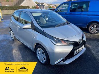 Toyota AYGO VVT-I X-PLAY