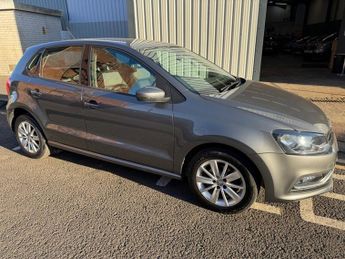 Volkswagen Polo 1.0i 12V 60BHP Euro 6 SE **FULL Service History / £20 Yearly Roa
