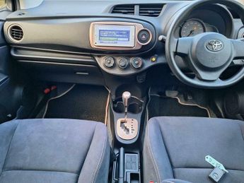 Toyota Yaris 1.0 VVT-i Multidrive S 5dr ULEZ