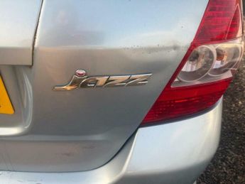 Honda Jazz 1.4 i-DSI SE CVT-7 5dr