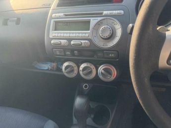 Honda Jazz 1.4 i-DSI SE CVT-7 5dr