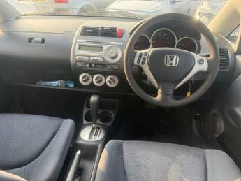 Honda Jazz 1.4 i-DSI SE CVT-7 5dr