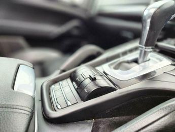 Porsche Cayenne 3.0h V6 S TiptronicS 4WD Euro 5 (s/s) 5dr