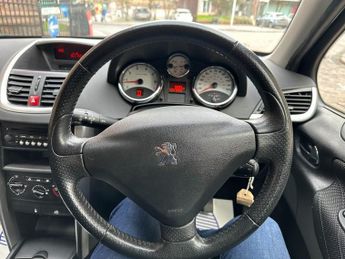 Peugeot 207 SPORT