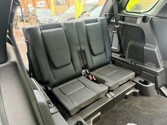 Land Rover Discovery Sport TD4 HSE BLACK